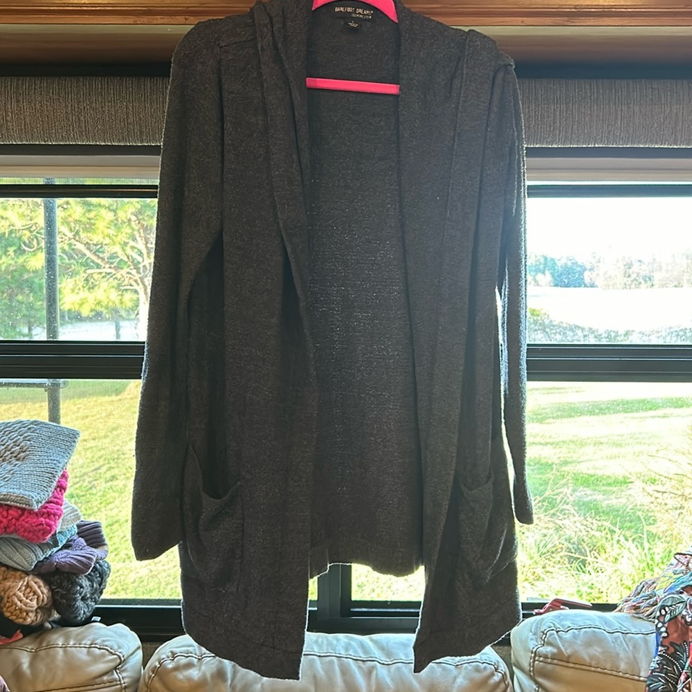 Women’s long sleeve hooded cardigan size Large by Barefoot Dreams color-blue